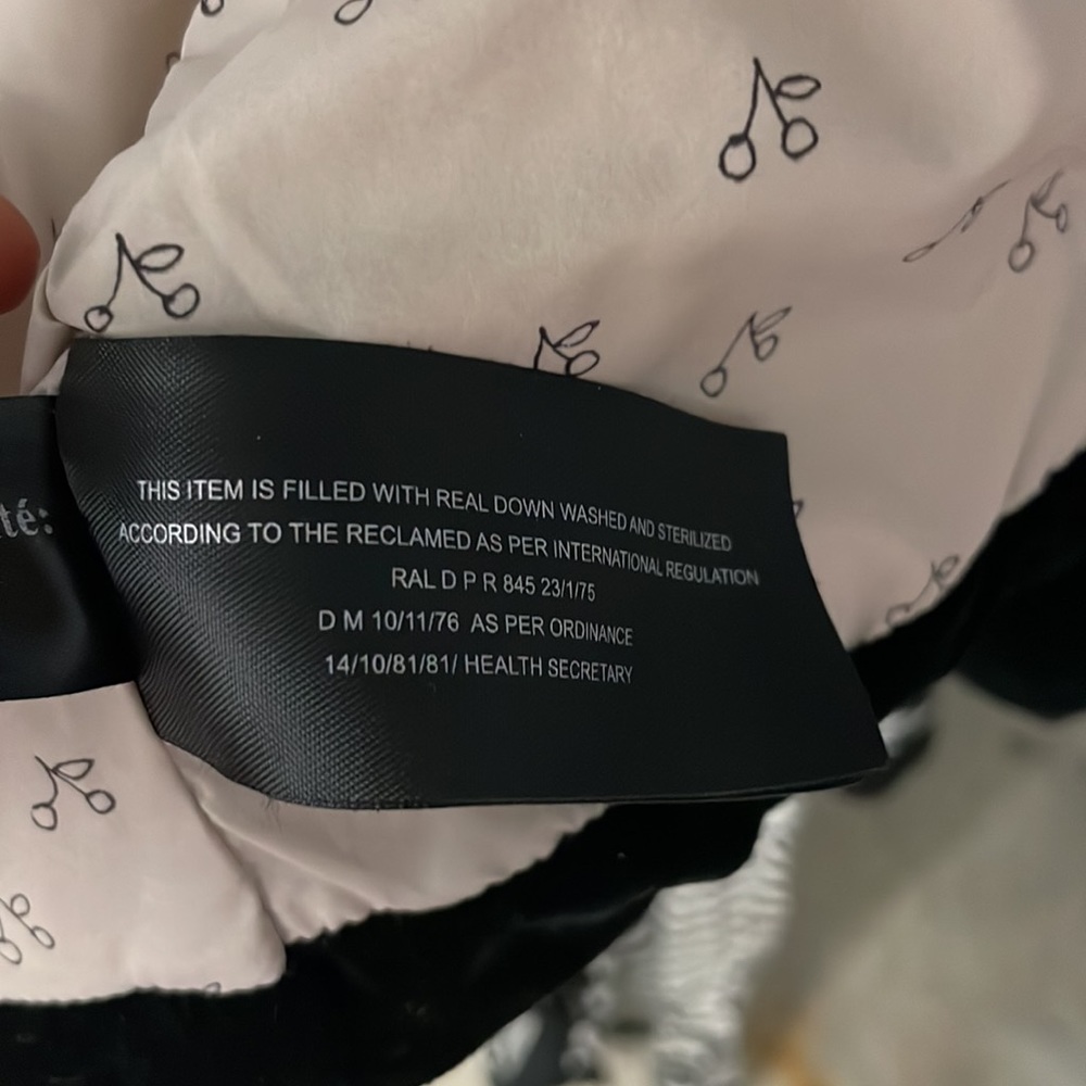 Cutest plush down jacket - Picture 7 of 7